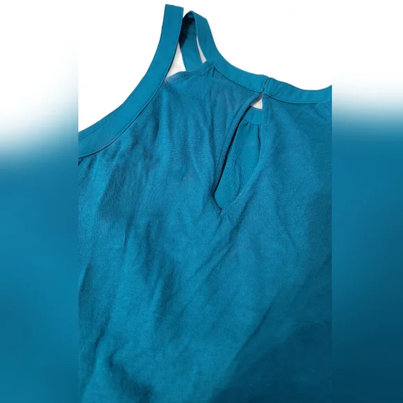 Express Teal Sleeveless Women's Top - Picture 7 of 8
